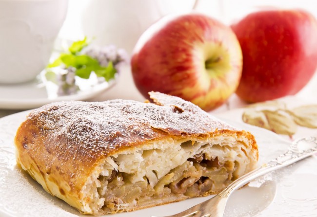 Apfelstrudel