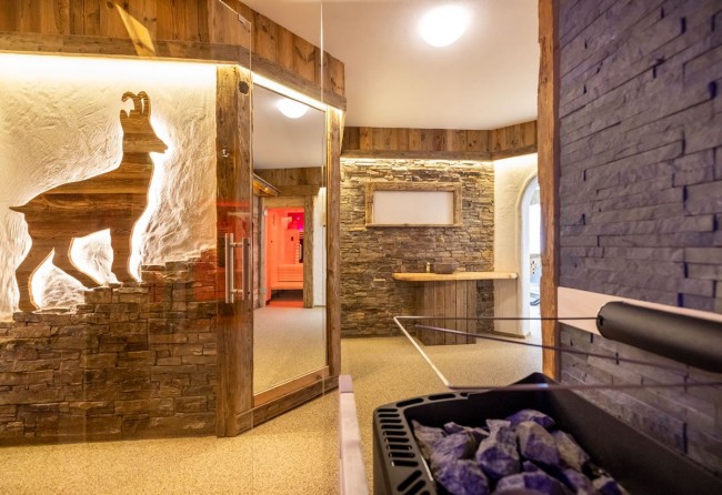 Großer Wellnessbereich