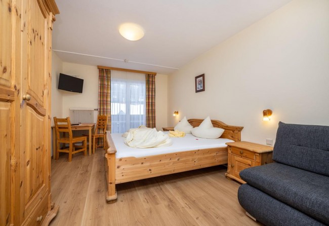 Doppelzimmer mit Couch