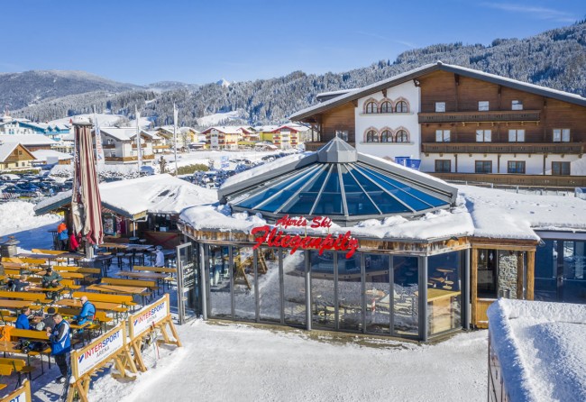 Großer Schirm, den wir öffnen können, wenn die Sonne scheint © Christian Fischbacher