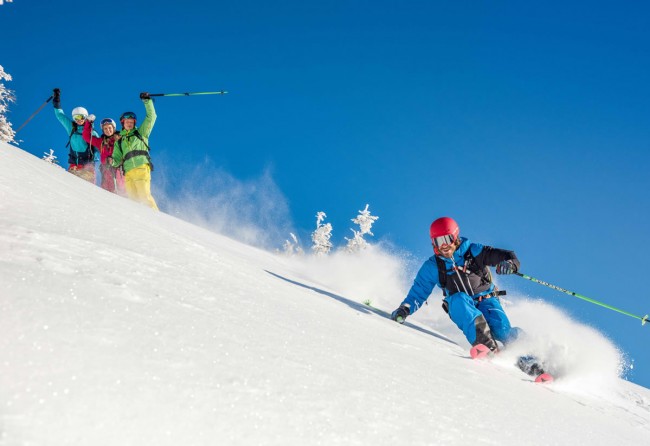 Tiefschnee fahren © Flachau Tourismus